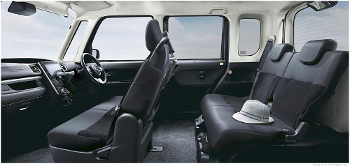 タントの収納、居住性は?ベビーカーもそのまま積める車内の広さに注目!