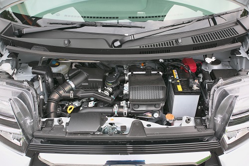 エンジンもNAとターボの2本立て、CVTには新機構2