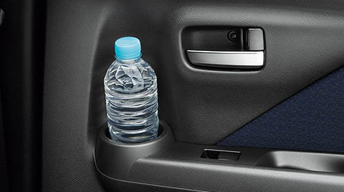 ボトルホルダー(フロント×2、リヤ×2)2 ボトルホルダー(フロント×2、リヤ×2)2