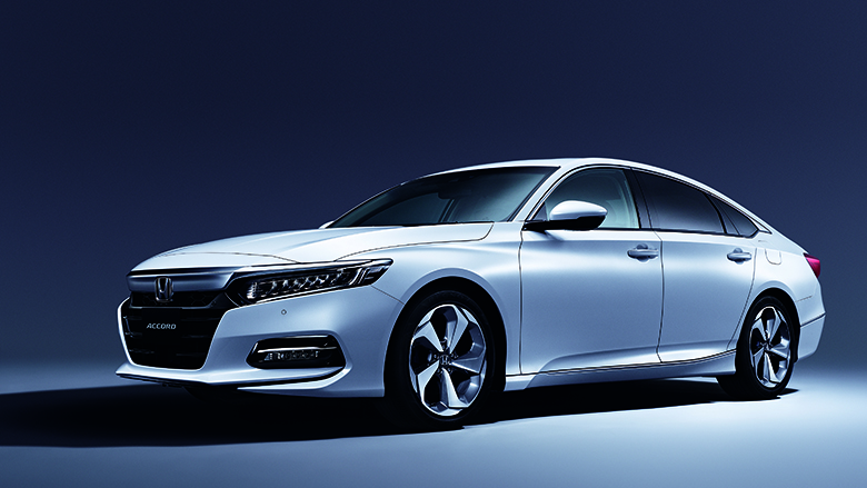 「ホンダアコード」ホンダを代表するミドルセダンがフルモデルチェンジで10代目に進化