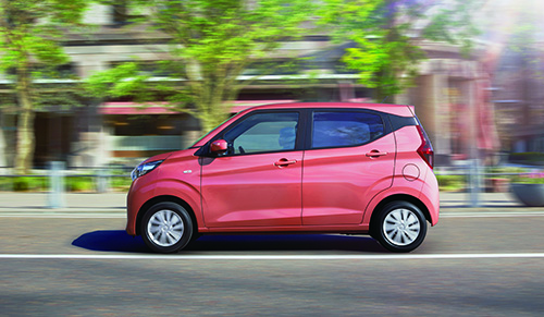 ベーシックなeKワゴンこそ、個性的なカラーを!