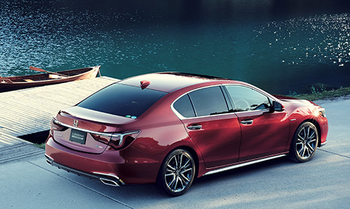 3位 「ホンダレジェンド」 ホンダの技術の粋を尽くした高級セダン2