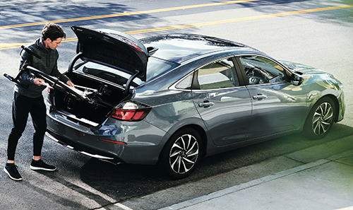 4位 「ホンダインサイト」 中身はいい、かなりいい。だけど何かが足りない2