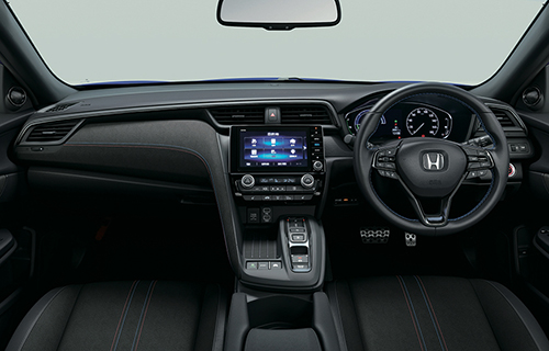 4位 「ホンダインサイト」 中身はいい、かなりいい。だけど何かが足りない3