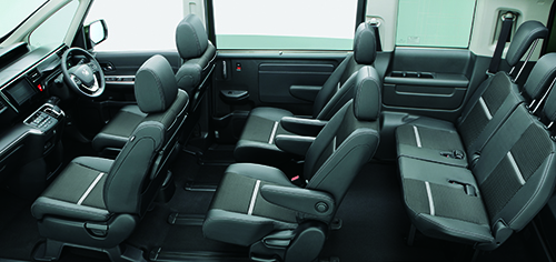 1位 「ホンダステップワゴン」 いまだ走りの良さ、使い勝手に優れるパイオニア5