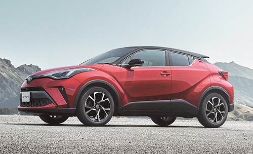 4位「トヨタC−HR」非日常的なスタイリングをモノにしている1