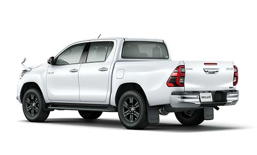 2位「トヨタハイラックス」4ドア+荷台、アメリカンなピックアップならコレ一択2