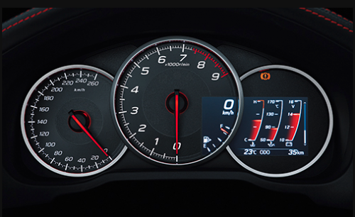 メーターがマルチインフォメーションディスプレイ付きのものに