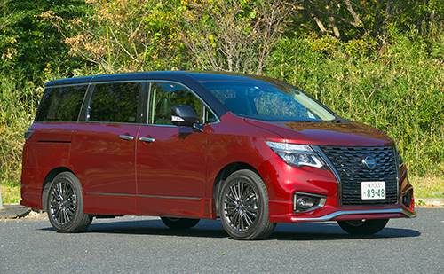 豪華な2列目の快適性には意外な落とし穴が6