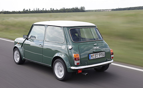 5位「ローバーミニ」日本で人気の高い、元祖“KAWAII”コンパクトカー2
