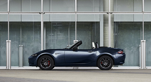 8位「マツダロードスター／ロードスターRF」かっこいいのは当然、ブレずにコンセプトを貫いてきたから支持される3