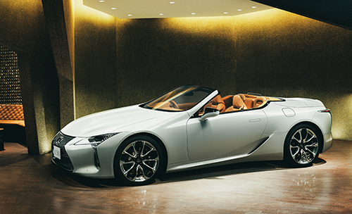 7位「レクサスLC500」世界の名だたるスーパースポーツモデルと肩を並べる心意気3