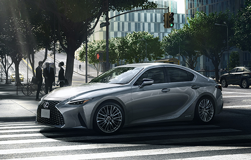 2位「レクサスIS」(95点)ビッグマイナーチェンジで操縦安定性と乗り心地が向上1