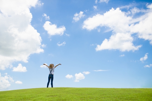 車検費用や手続きの悩みから解放されるには?