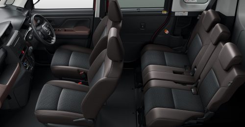 ブラックに落ち着いたブラウンが組み合わされた「X」