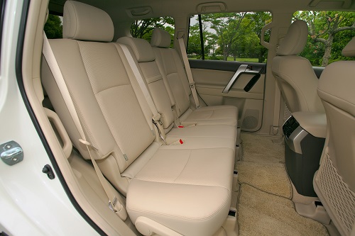 ヘビー級ながらスムーズな加速、おおらかな乗り心地4