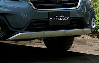 フロント&リアバンパーガードを搭載