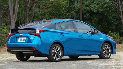 ほかにもこんなに!お買い得で魅力的な中古車プリウス