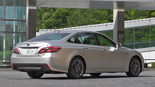 ほかにもこんなに!お買い得で魅力的な中古車クラウン