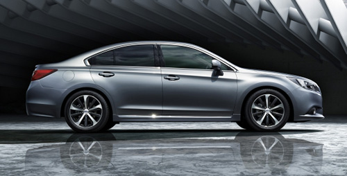 新しいものが欲しい。でも予算は抑えたい。そんなわがままを満たしてくれる「最終型レガシィB4の前期モデル」 中古市場の相場80万〜200万円