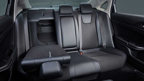 インサイトの荷室&座席アレンジ_04