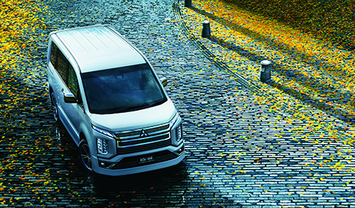 スタイリッシュなデザインを求めるなら「2019年式アーバンギアGパワーパッケージ」中古市場の相場310万~400万円