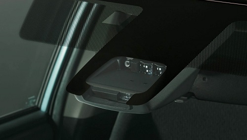 中古車カローラ、おすすめモデルはズバリこれ。自分なら「2015年式アクシオのハイブリッドG」を70万円で買う!20分中古車カローラ、おすすめモデルはズバリこれ。自分なら「2015年式アクシオのハイブリッドG」を70万円で買う!