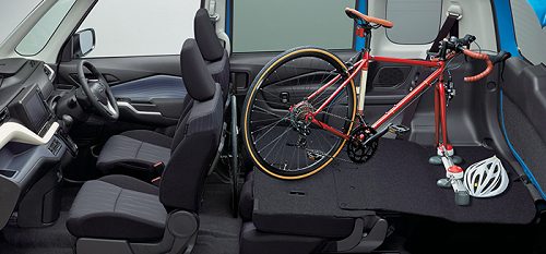 デリカD:2の荷室&座席アレンジ