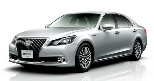 中古車のクラウンマジェスタ、おすすめモデルはズバリこれ。自分なら「2014年式ベースグレード」を200万円で買う!