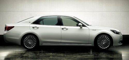 ほかにもこんなに!お買い得で魅力的な中古車のクラウンマジェスタ