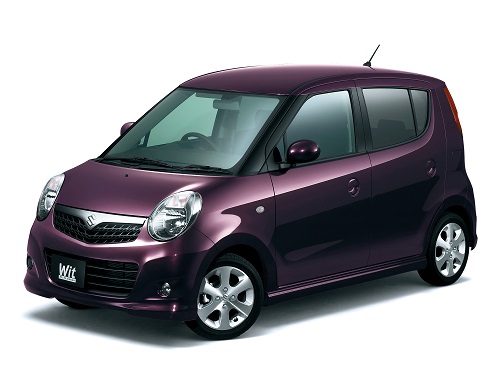 2006年12月3日 派生モデル「Wit(ウィット)」発売