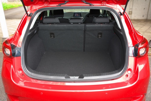 アクセラスポーツのモデルチェンジ、マイナーチェンジ一覧10