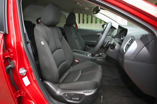 アクセラスポーツのモデルチェンジ、マイナーチェンジ一覧8