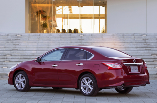 セダン不振のあおりを受けて、全体的に割安な相場となっている