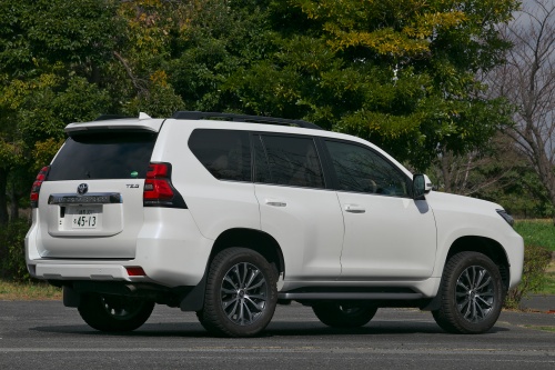 流通台数は比較的多いが、やや値上がり傾向「トヨタランドクルーザープラド(現行型)」2