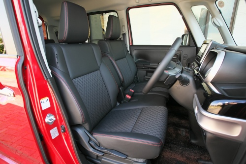 スペーシアカスタムのモデルチェンジ、マイナーチェンジ一覧14