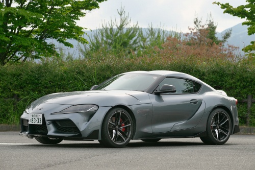 流通台数は増加するも、平均価格も上昇中「トヨタGRスープラ(現行型)」