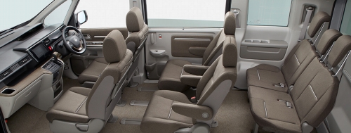 ステップワゴンの内装