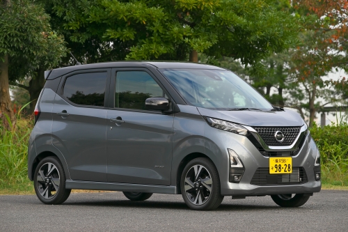 新世代の軽自動車としてトップクラスの安全性能を誇る「日産デイズ(現行型)」