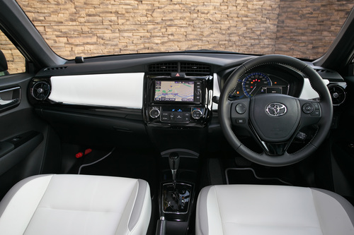 「トヨタカローラツーリング/カローラフィールダー」選びやすいのはフィールダーだが、ツーリングの流通数も増加傾向9