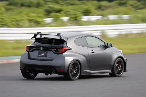 限界領域でもクルマが手の内にある感覚が強く、安心して踏んでいける