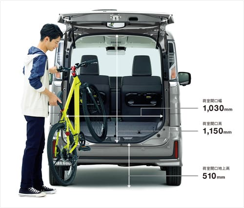 スペーシアカスタムの荷室&座席アレンジ