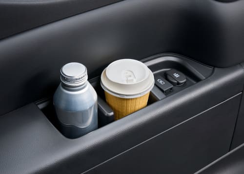 ドリンクホルダー(3列目)