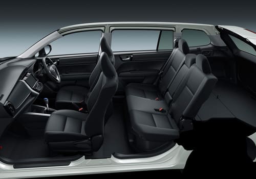 第5位 トヨタ「カローラ フィールダー」2