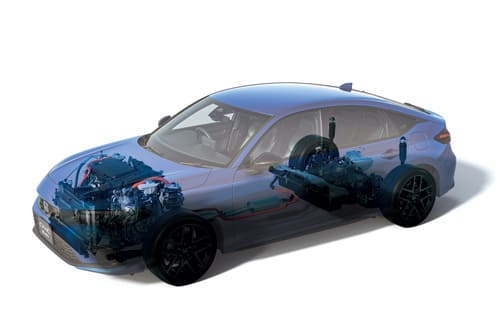 素晴らしいハイブリッドモデルの陰にタイプRあり!