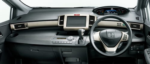 第3位 ホンダ「フリードスパイク」(絶版)