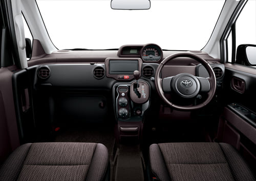 第1位 トヨタ「ポルテ」/「スペイド」(絶版)3