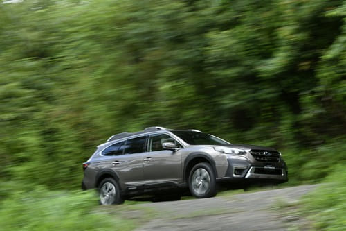 第17位 スバル「レガシィアウトバック」