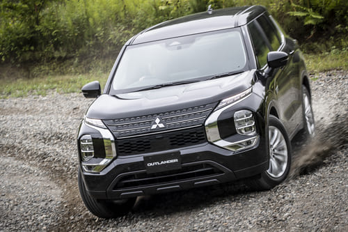 第18位 三菱「アウトランダーPHEV」