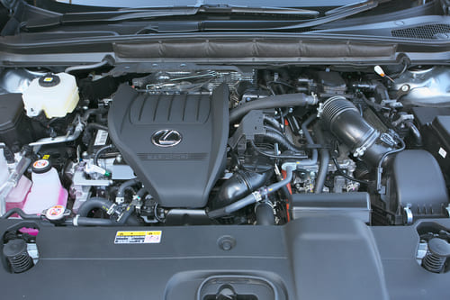 3種類のパワーユニット、お値段はハリアーの2倍!